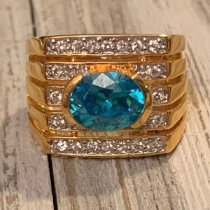 Large Aquamarine Gold Ring with Rhinestones